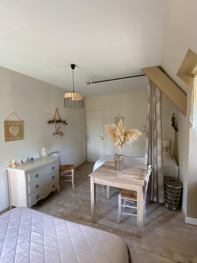 Bed and Breakfast Moulin De Latouille Экстерьер фото